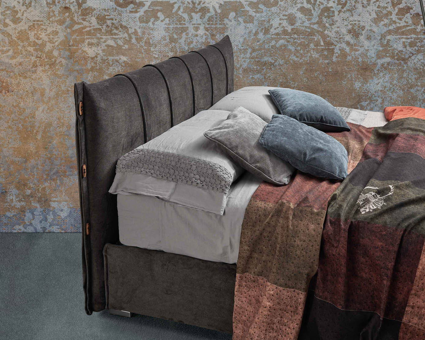 letto-imbottito-tessile-contenitore-abaco-2